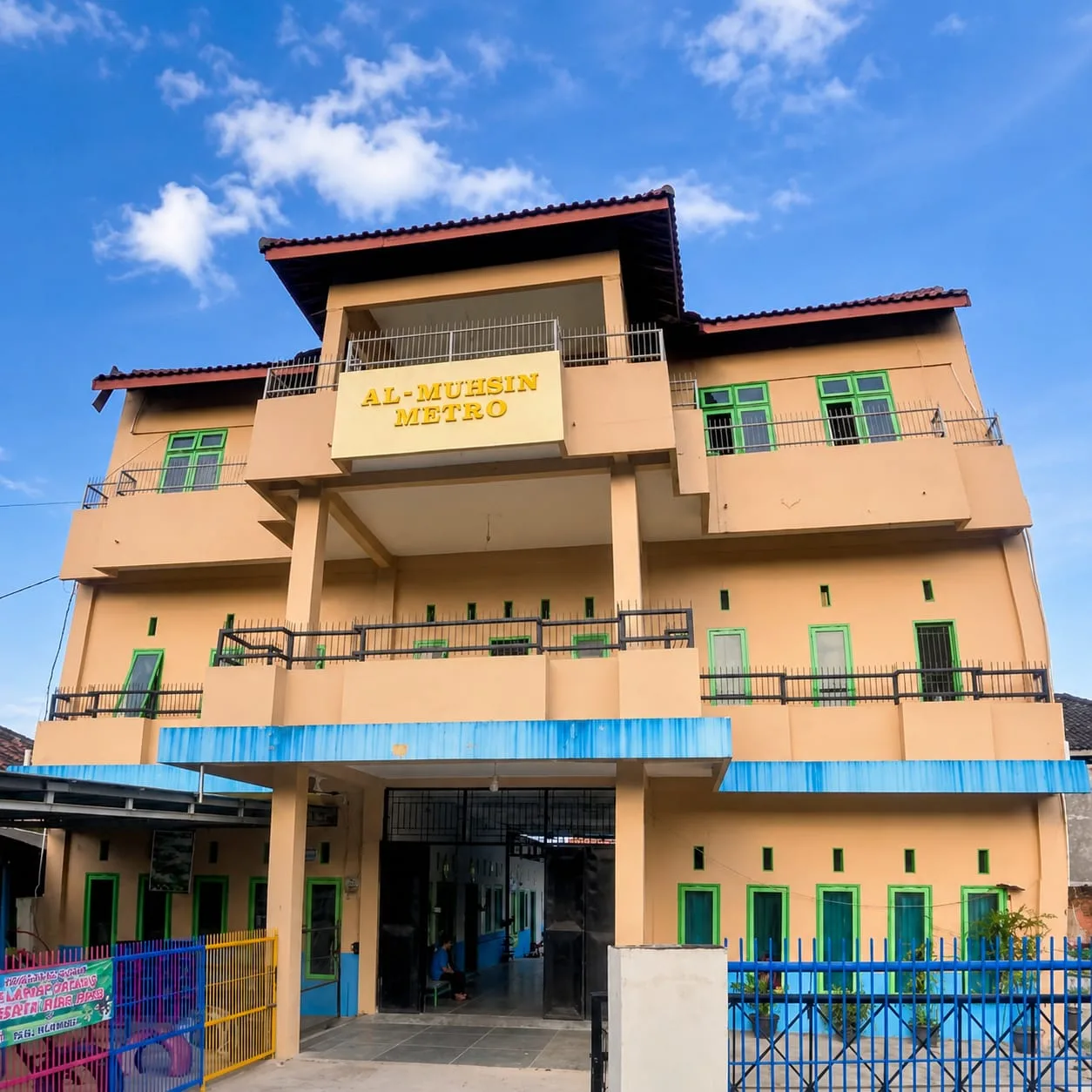 Secercah Pesantren
